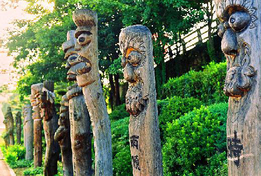 Group of wooden jangseung