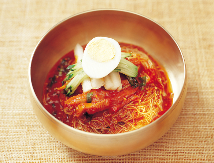 Bibim Naengmyeon spicy Korean cold noodle with sashimi