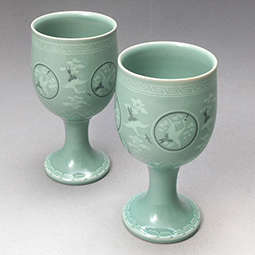 Celadon Porcelain Wine Cup Set with Crane and Cloud Design 
