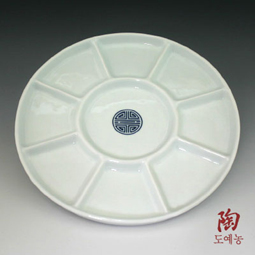 White Porcelain Cheese Plate with Blue Chinese Longevity Letter