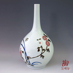 White Ceramic Bottle with Cobalt Blue, Iron Black and Red Copper Flower